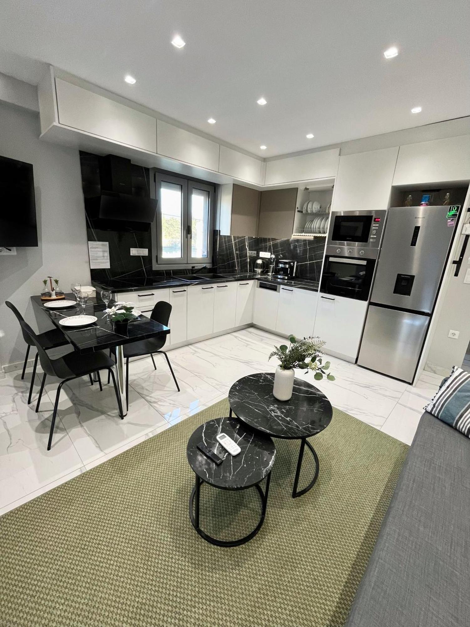 Blueline Apartment 1 Loutráki Dış mekan fotoğraf